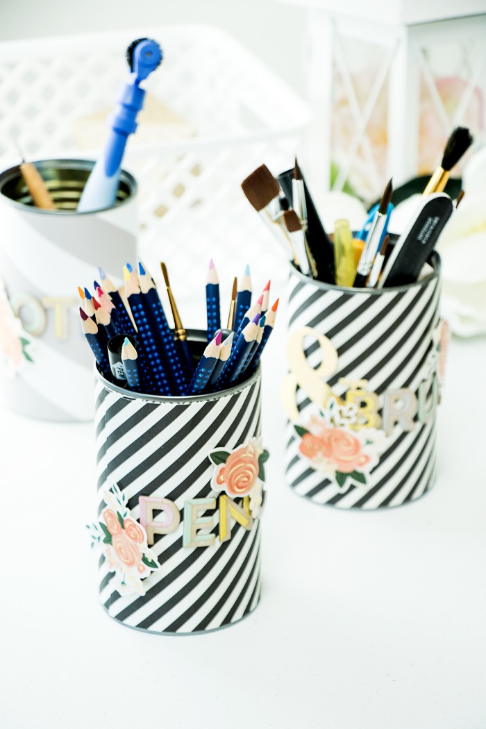 Yana Smakula | Pencil and Brush holders with Gossamer Blue November Kits