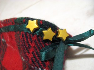 Як пошити новорічні шкарпетки для подарунків (шкарпетка ельфа) Шкарпетка для Ельфа прикрашена зірочками