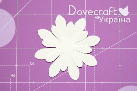 Майстер клас - робимо квіти за допомогою дироколів Dovecraft