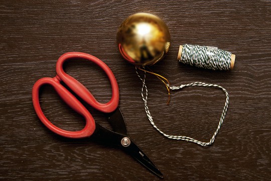 Easy matching Christmas Ornaments with Felt