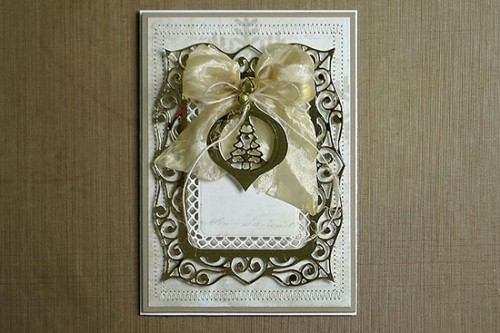 Yana Smakula | Holiday Cards with Spellbinders dies and First Edition papers. For a photo tutorial please visit https://www.yanasmakula.com/?lang=en #cardmaking #diecutting #papercrafting #spellbinders