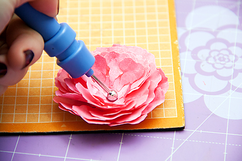 Yana Smakula | Spellinders Create a Poeny Flower Decorated Gift Wrap #paperflower #peony #diy