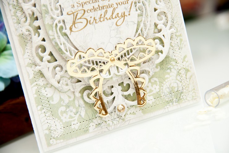 Yana Smakula | Spellbinders Birthday Card