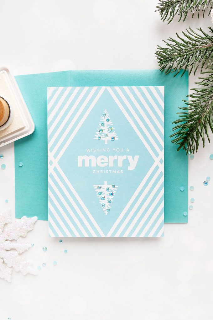 How to make a Clean & Simple Christmas card using stamps, stencils, ink and embossing powder. Simon Says Stamp | Mirrored Holiday Card Design. Simple Christmas Heat Embossing Idea.