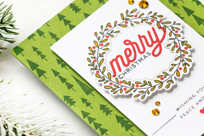 How to make a classic Christmas Wreath Card using stamps & inks. Merry Christmas card by Yana Smakula for Simon Says Stamp #christmascard #DIYChristmasCard 