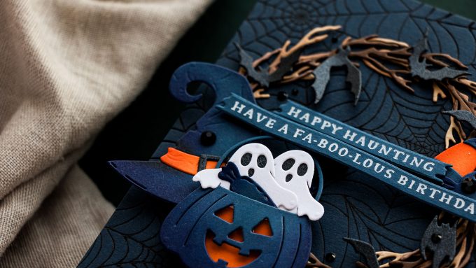 Spellbinders | Halloween & Christmas Wreath Cards with Beautiful Wreaths. Video