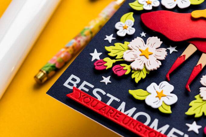 Spellbinders Club Kits Mother’s Day Card – Super Mom Die, Hot Foiling & Floral Background. Video