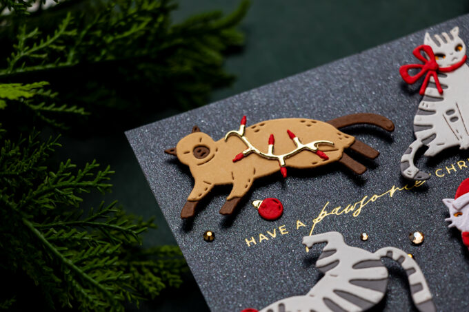How to Create Adorable Christmas Cat Cards with the Spellbinders Christmas Cats Dies