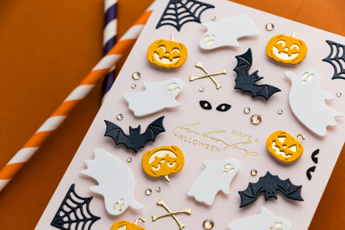 Halloween pattern card made with Spellbinders Halloween City Holiday Decoration Dies