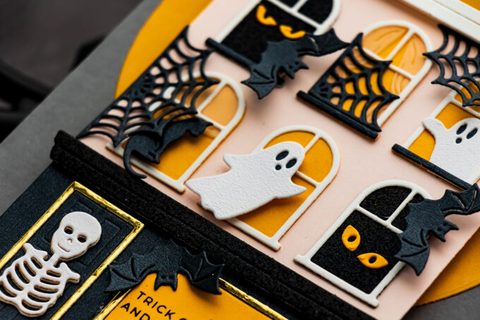 Halloween haunted house card made with Spellbinders City Holiday and Halloween City Holiday Add-On Dies
