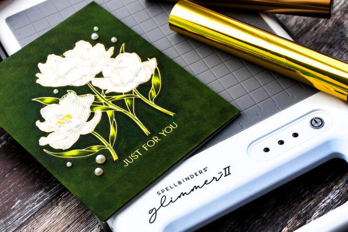 Spellbinders Glimmer II Hot Foil System - Unboxing, First Look & First Foiling Test. Video