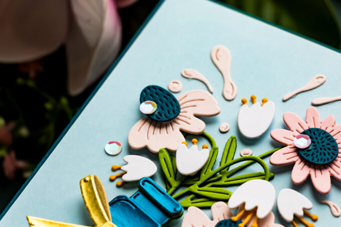 Spellbinders | Just Add Cake Birthday Box - Birthday Cards with the Confetti Pop Die Set